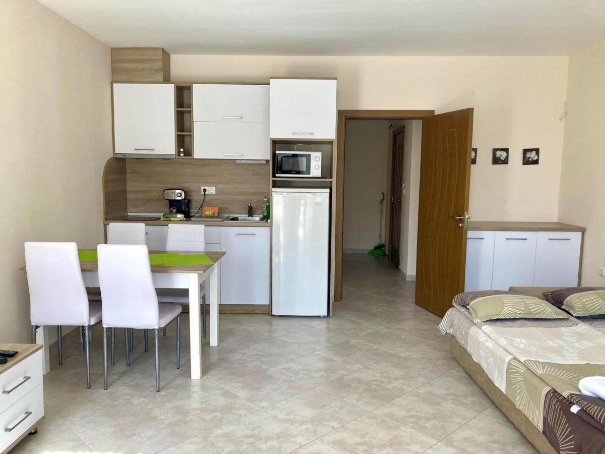 Apartments In Villas Apolon Sozopol Exterior photo